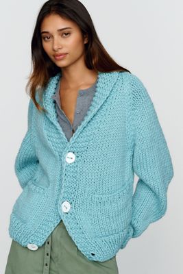 GOGO Sweaters 100% Wool Hand Knit Mountain Girl Cardigan