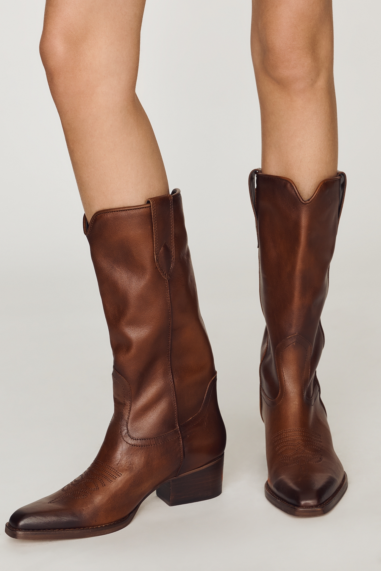 Dolce Vita Vigla Pointed-Toe Western Boots