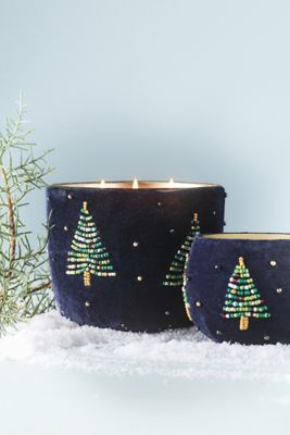Velvet Trees Woody Frosted Garland Glass Candle