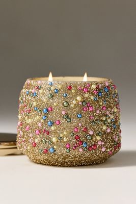La bougie "Gather" par Anthropologie: Pin blanc boisé et cachemire