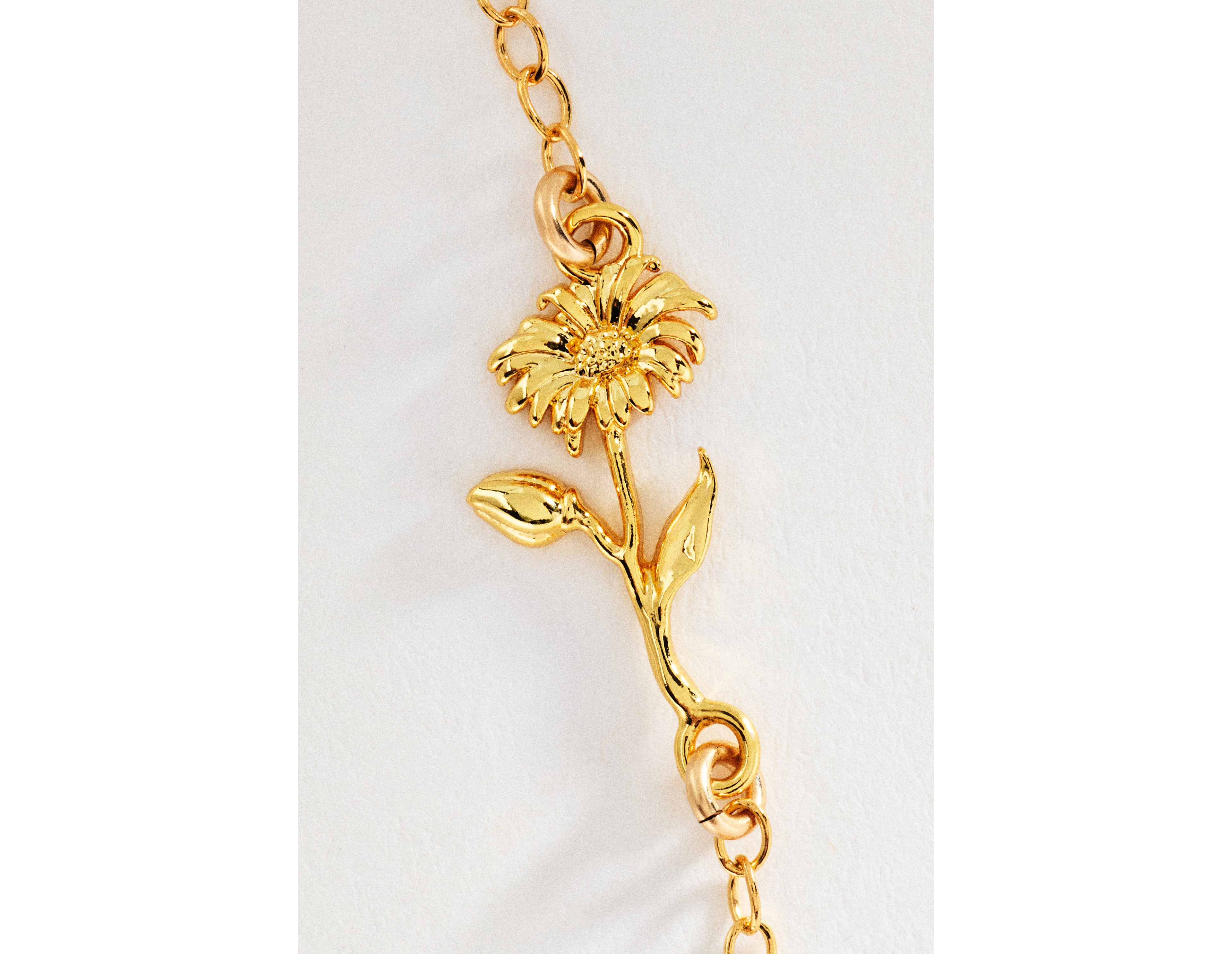 Set & Stones Elsie Birth Flower Bracelet