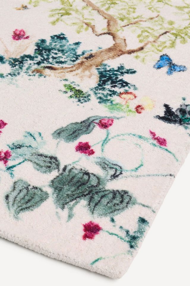 Lya Tufted Butterfly Garden Rug #1