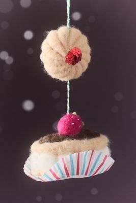 Felt Hanging Eclair Ornament