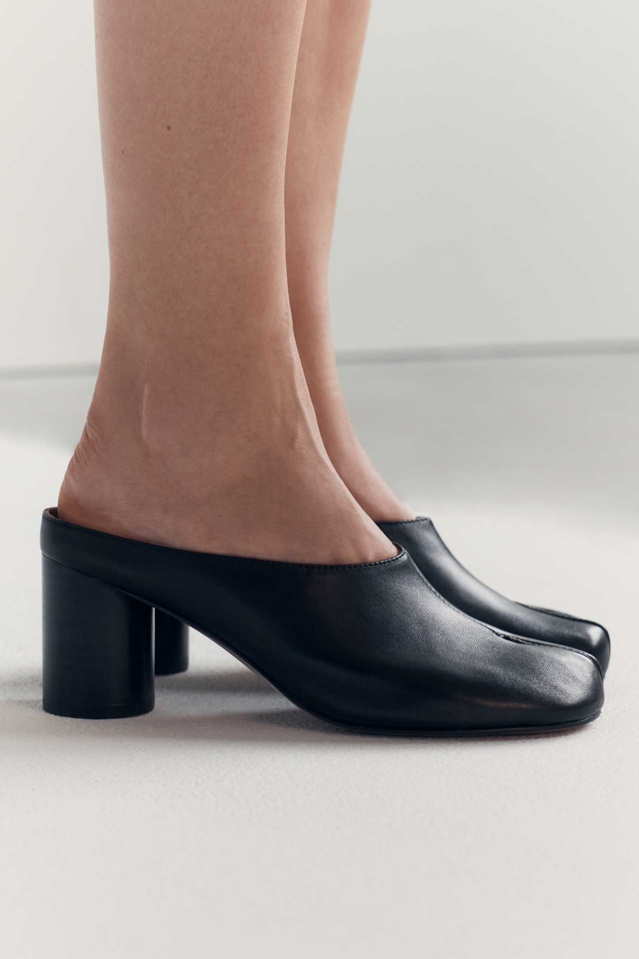 Bibi Lou Split-Toe Mules