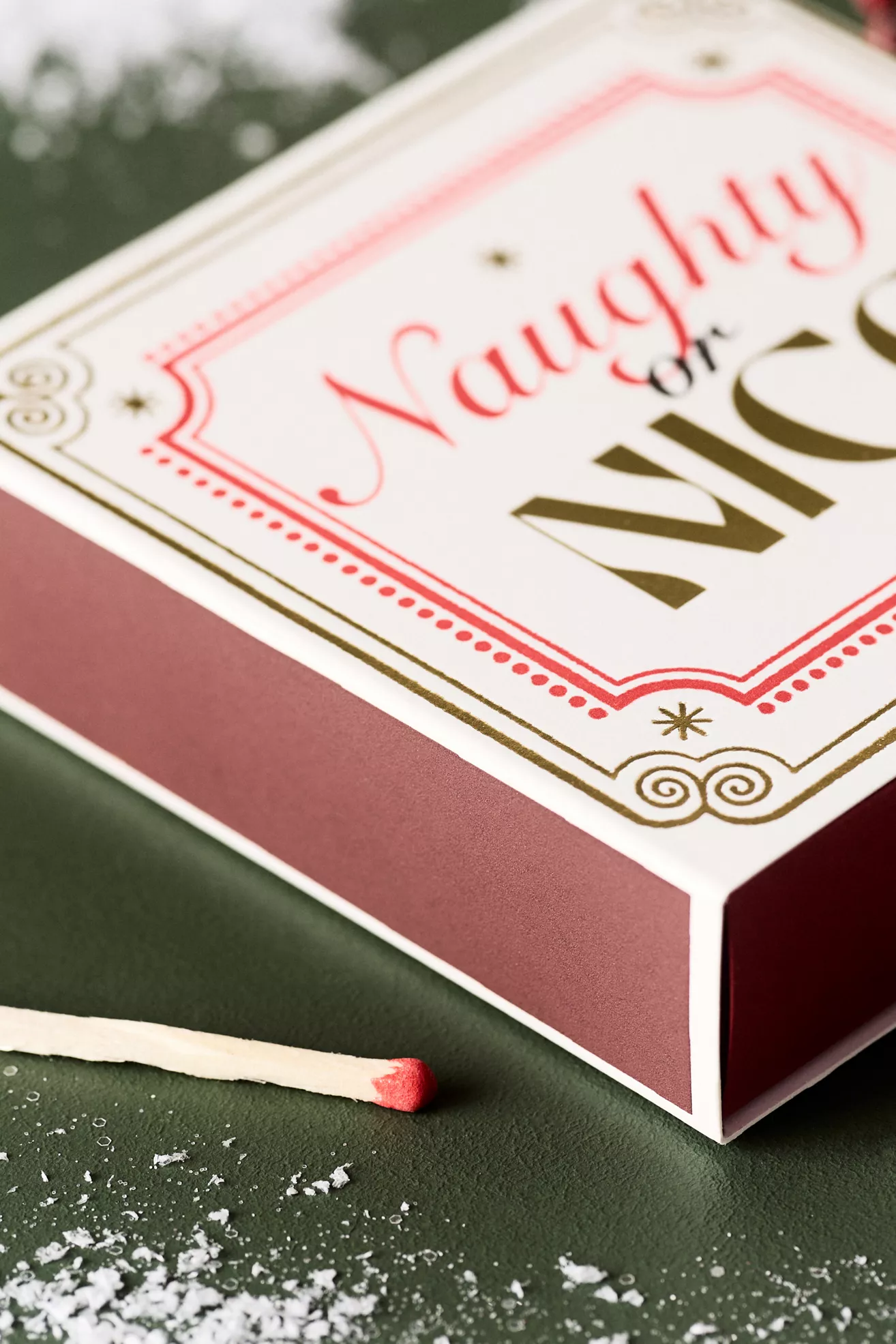 Archivist Square Holiday Matchbox - thumbnail 3