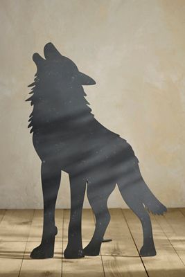 Howling Wolf Yard Stake