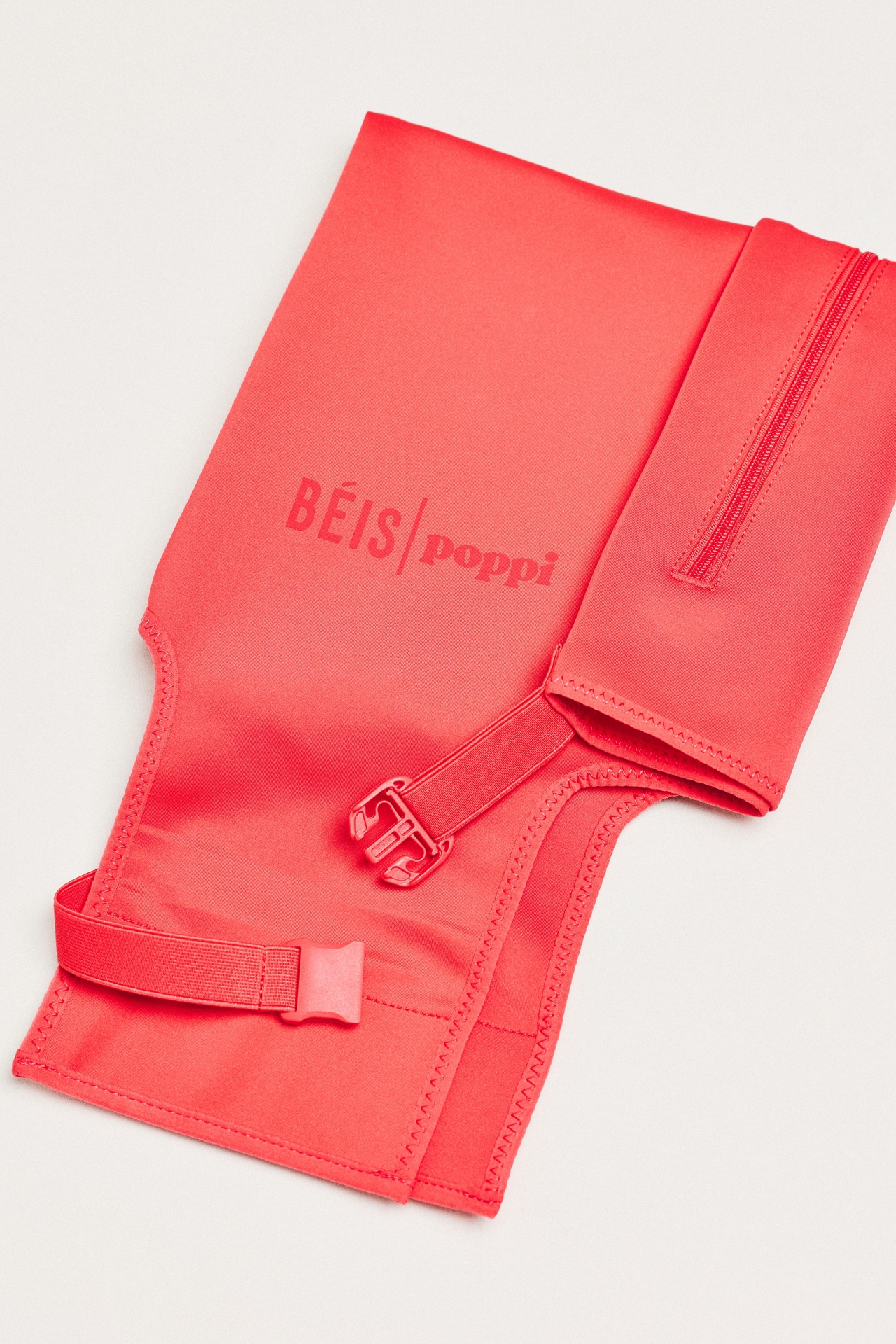 BÉIS x poppi Carry-On Luggage Cover