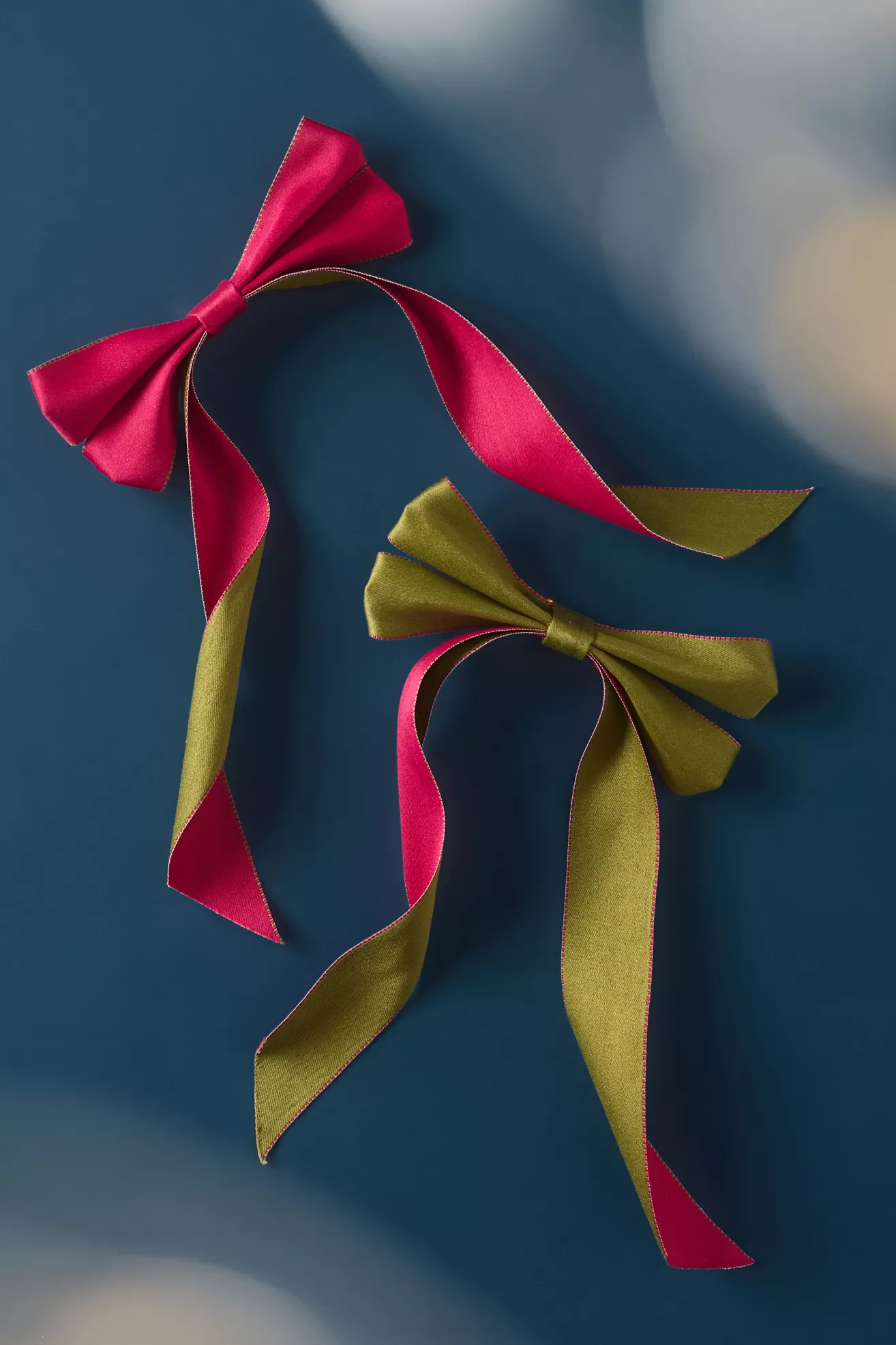 Carriage Clip-On Bow Ornament - thumbnail 3