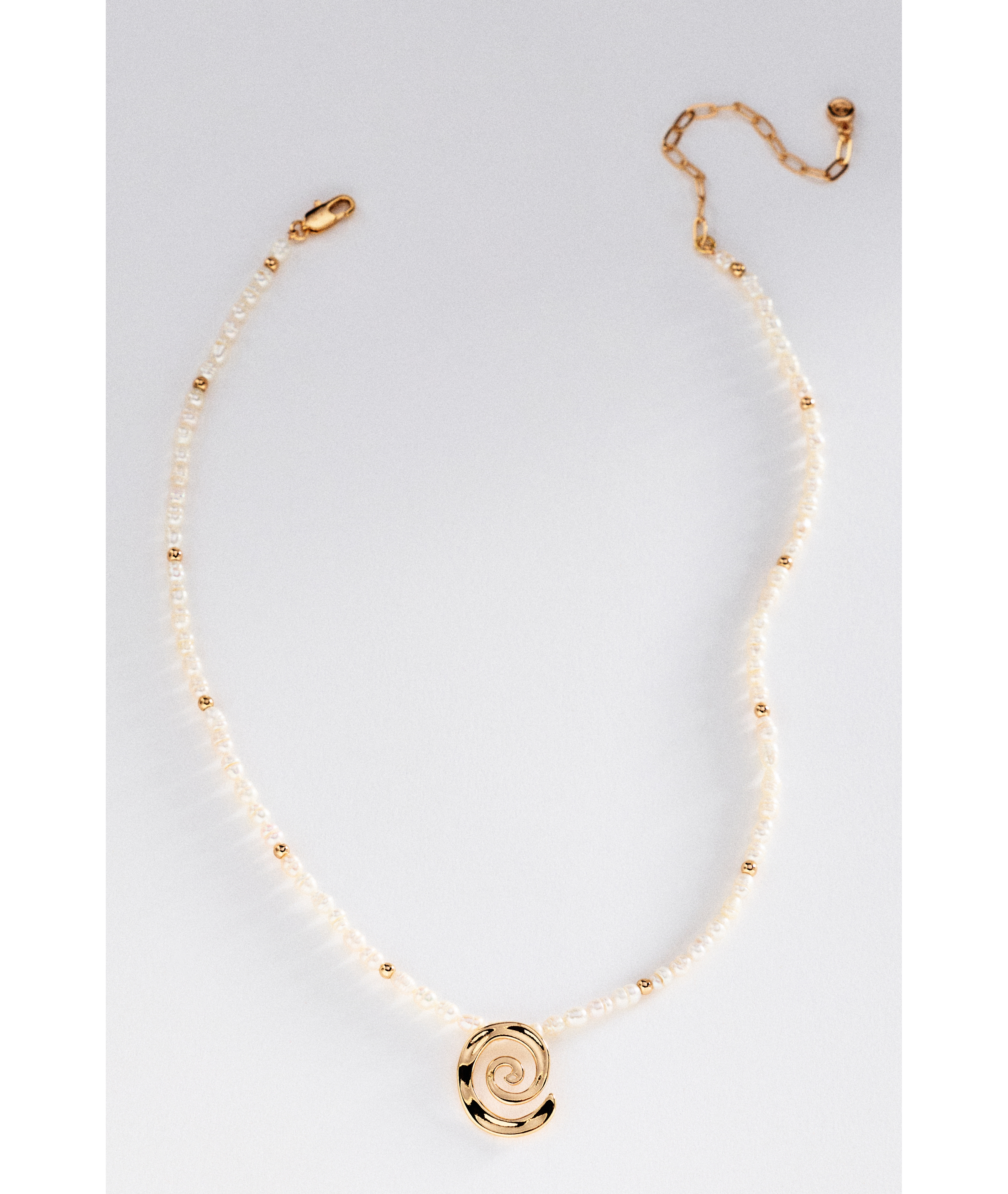 Ettika Aura Swirl Pearl Choker Necklace