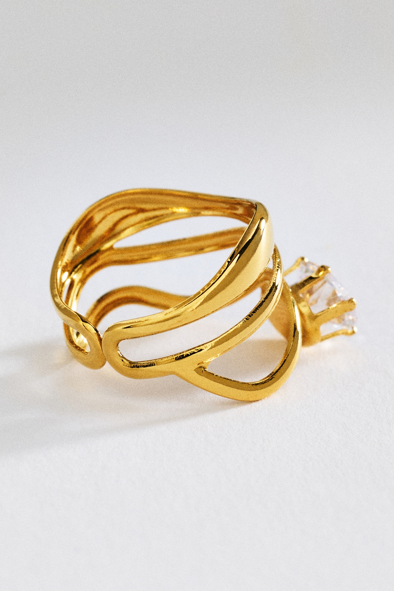 Hammered Metal Crystal Ring
