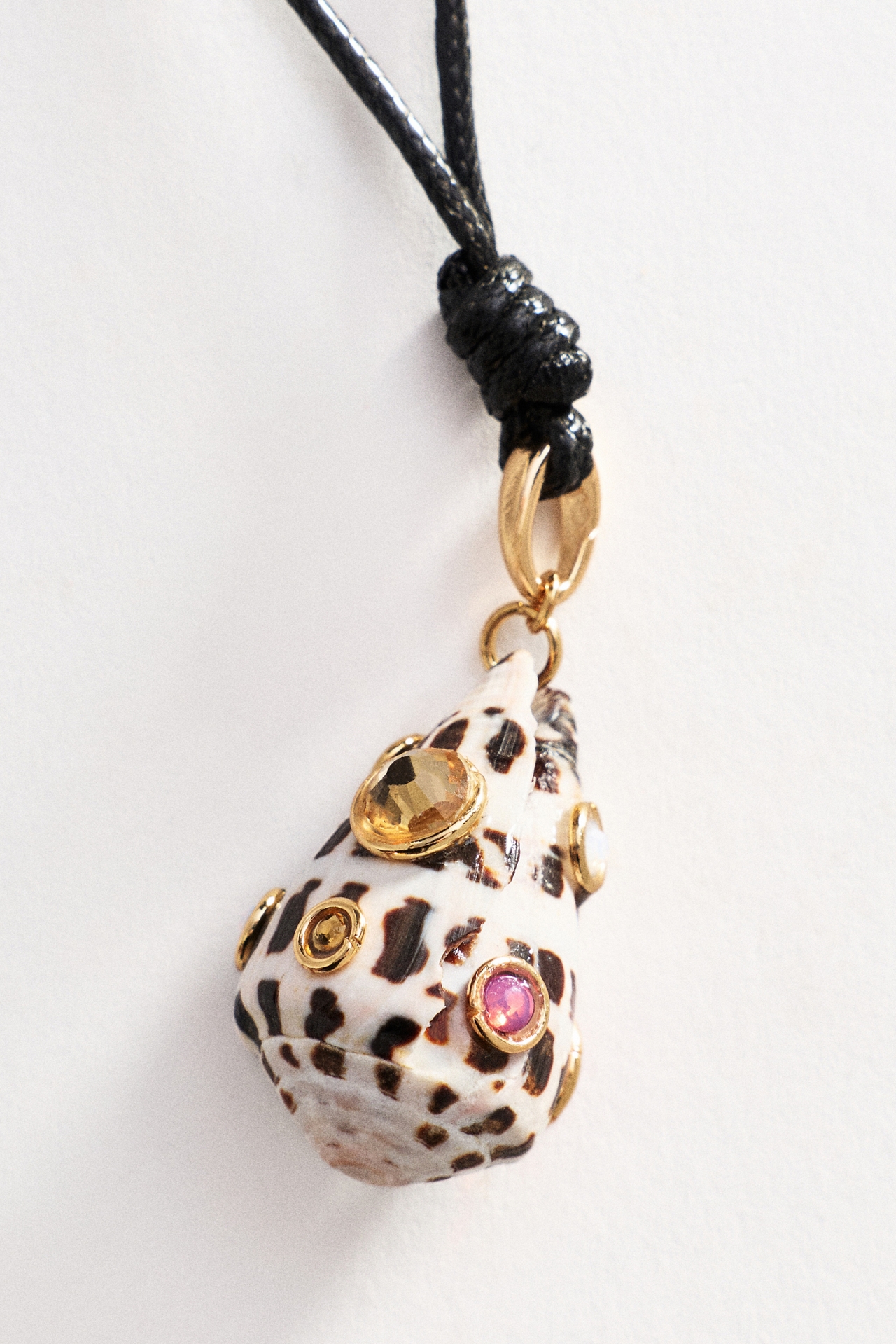 Corded Shell Pendant Necklace