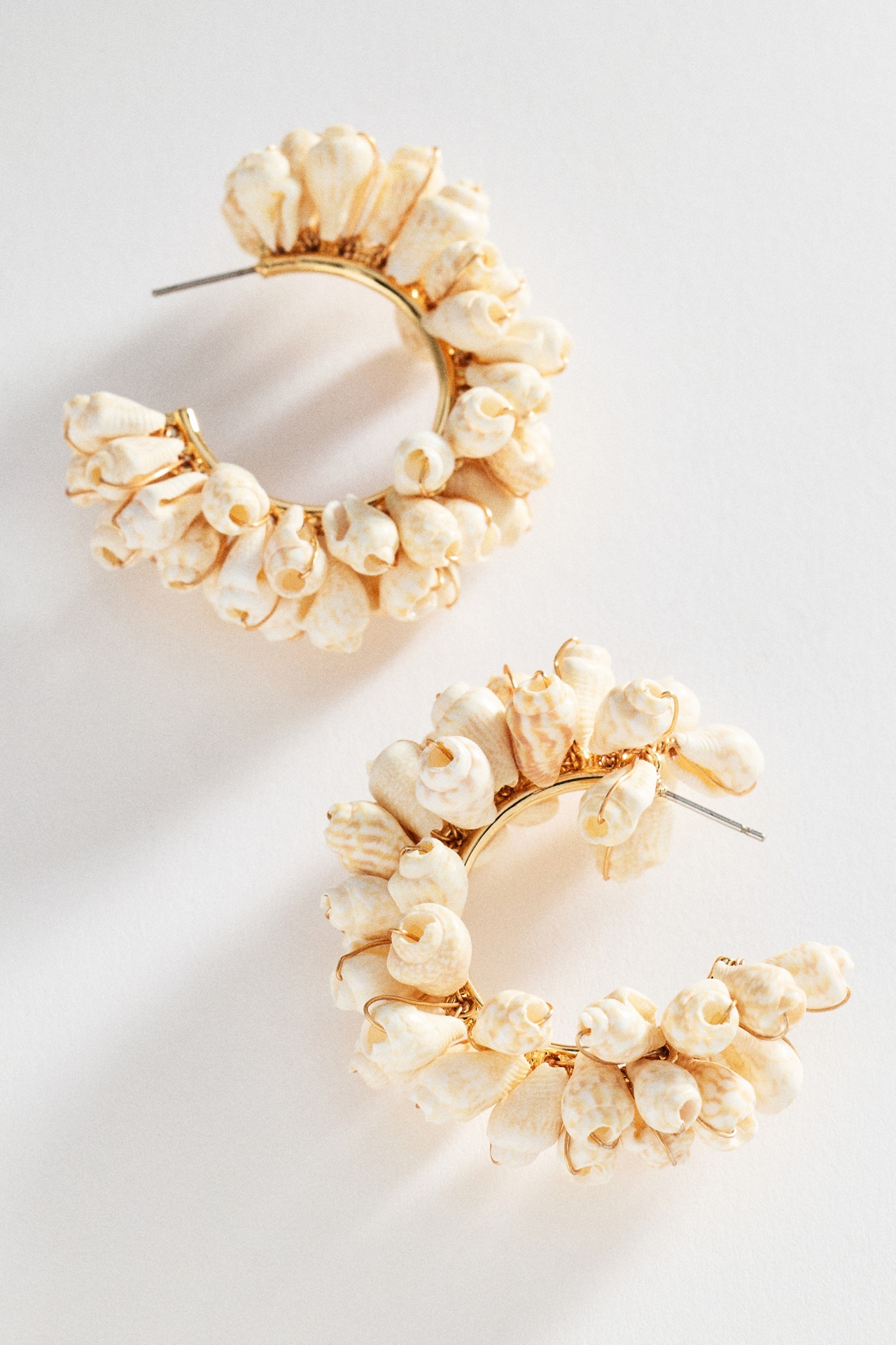 Drippy Pearl Hoop Earrings