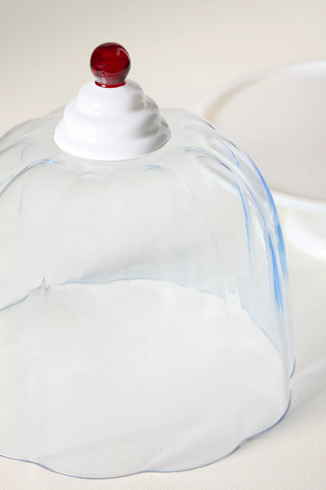 Gillian Glass Cake Stand With Dome - thumbnail 5