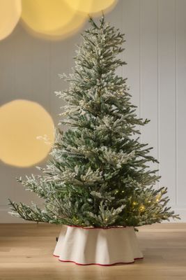 Wavy Fabric Tree Collar