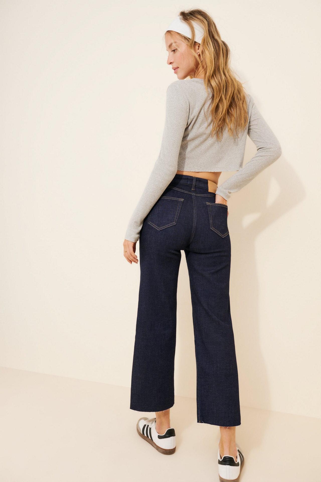 Oliver Logan Aberdeen Wide Leg Crop Jeans