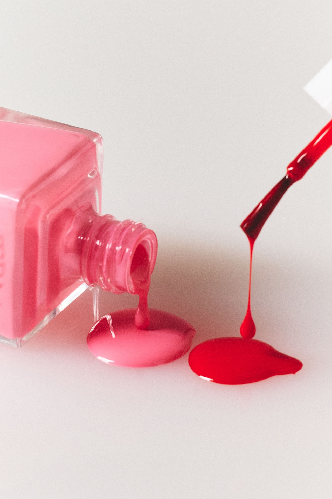 Tenoverten Strawberry Nail Polish Duo