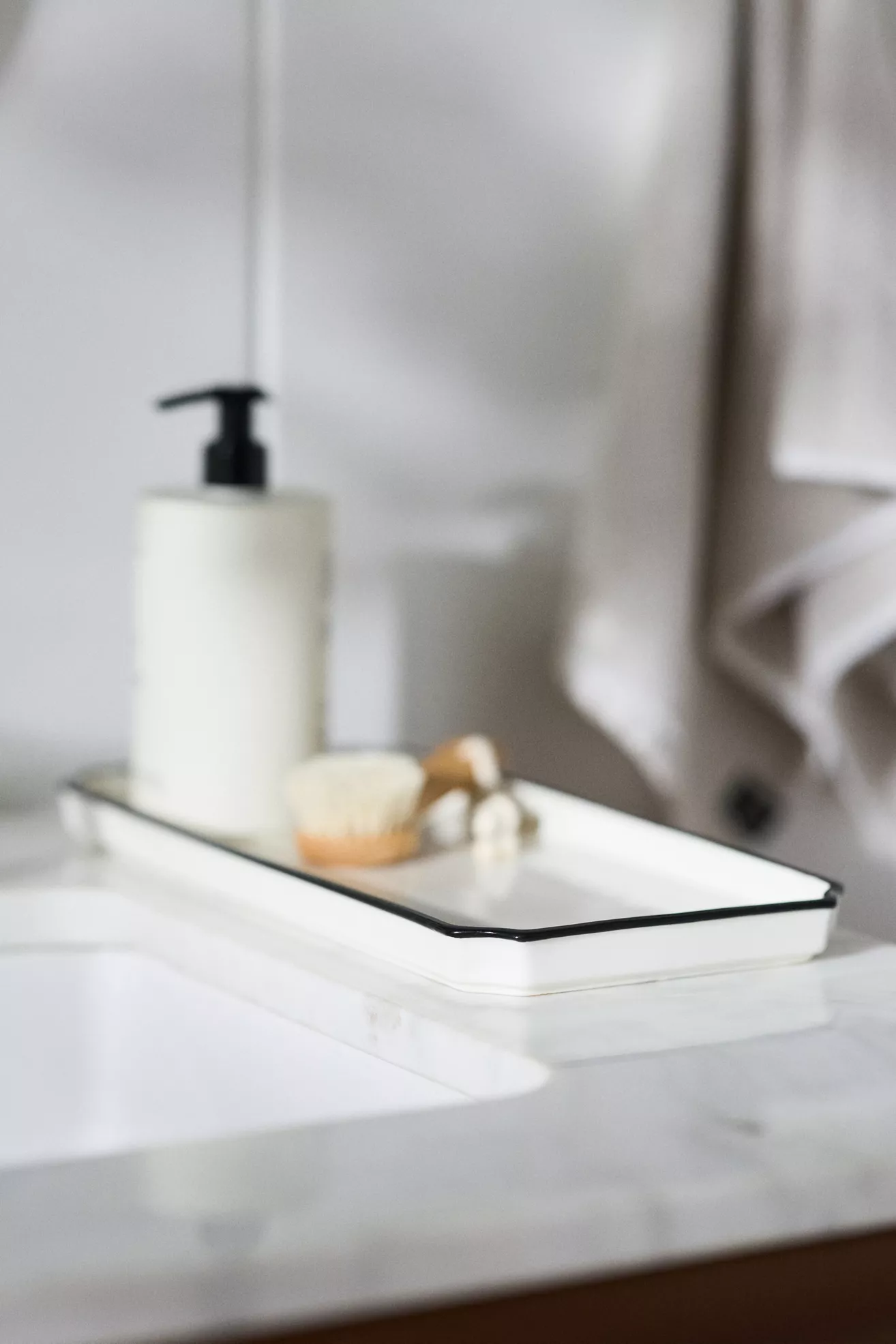 Piper Tipped Ceramic Bath Tray