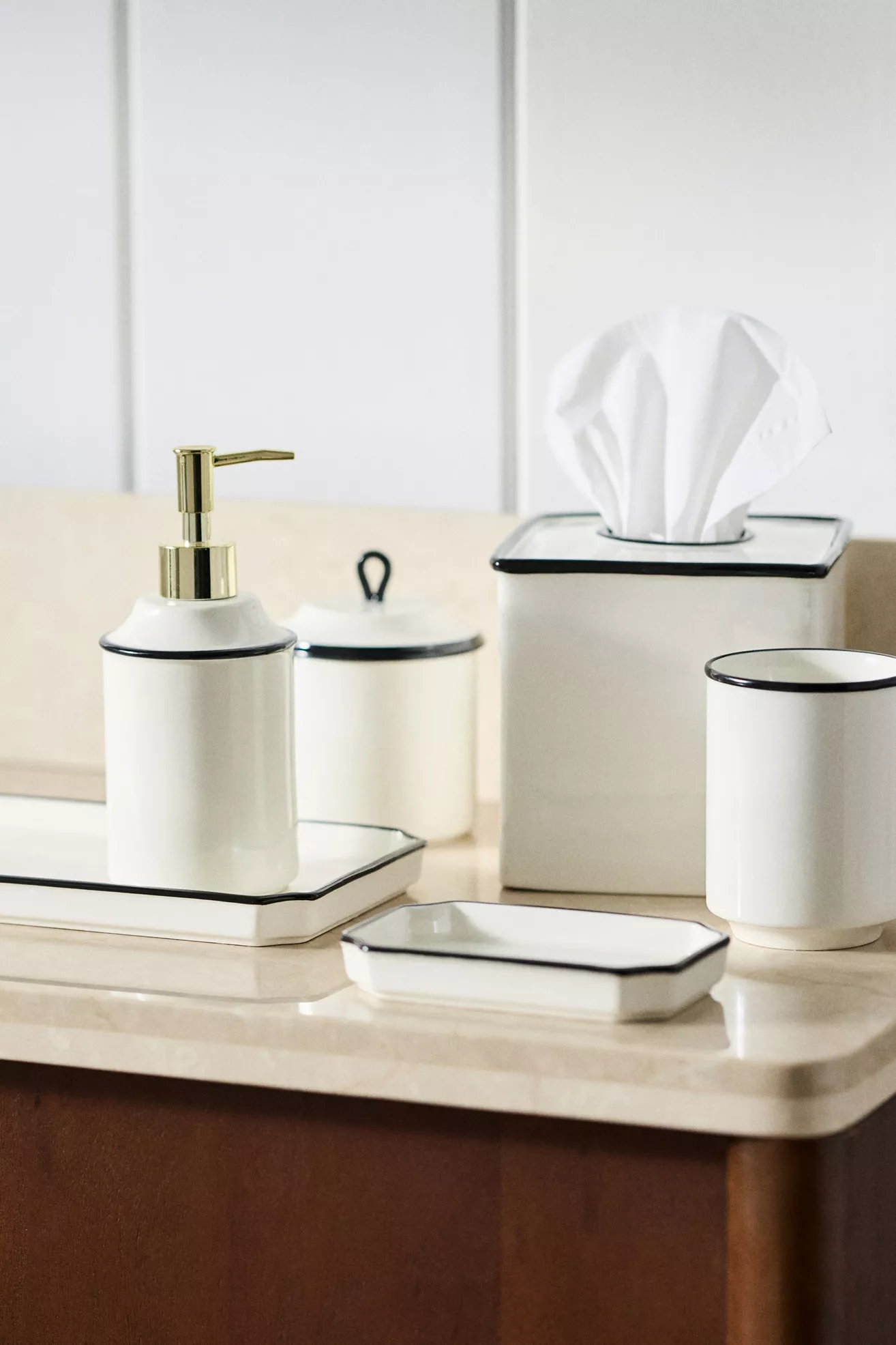 Piper Tipped Ceramic Soap Dispenser - thumbnail 2