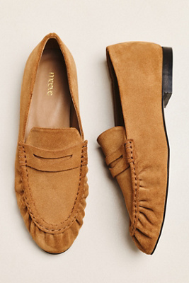 Maeve Scrunch Loafers In Neutral