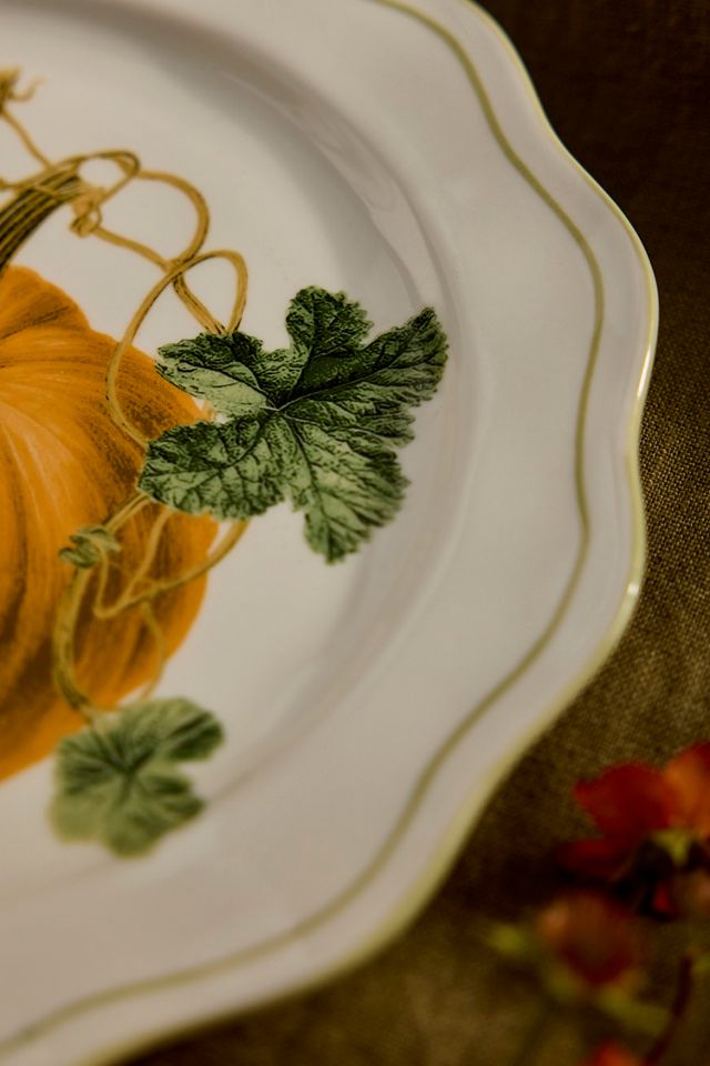 Heirloom Pumpkin Scalloped Stoneware Plate #2