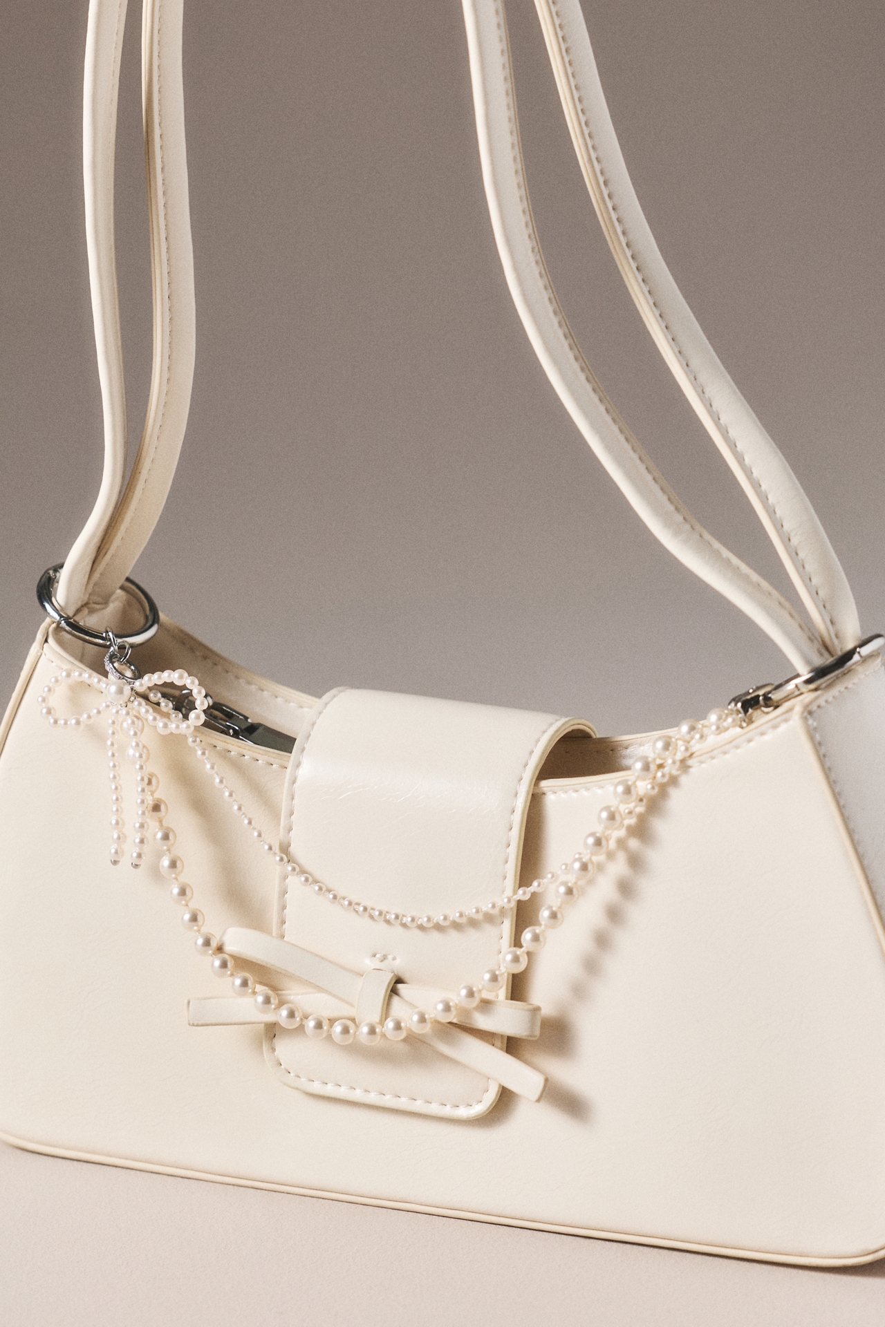 Nadri Ceremony Bow Draping Bag Charm 