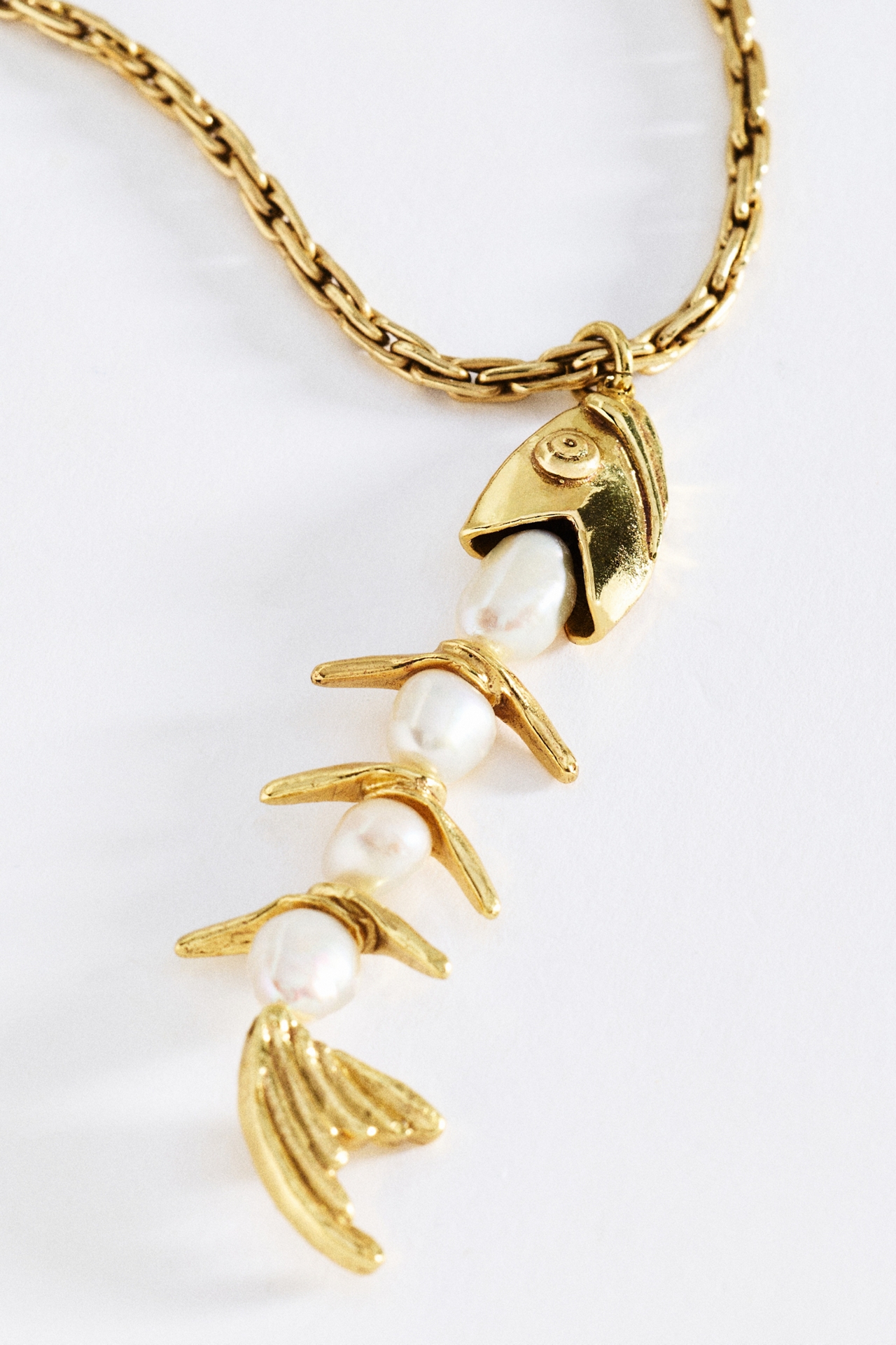 ALÉMAIS Calypso Pearl Fish Necklace