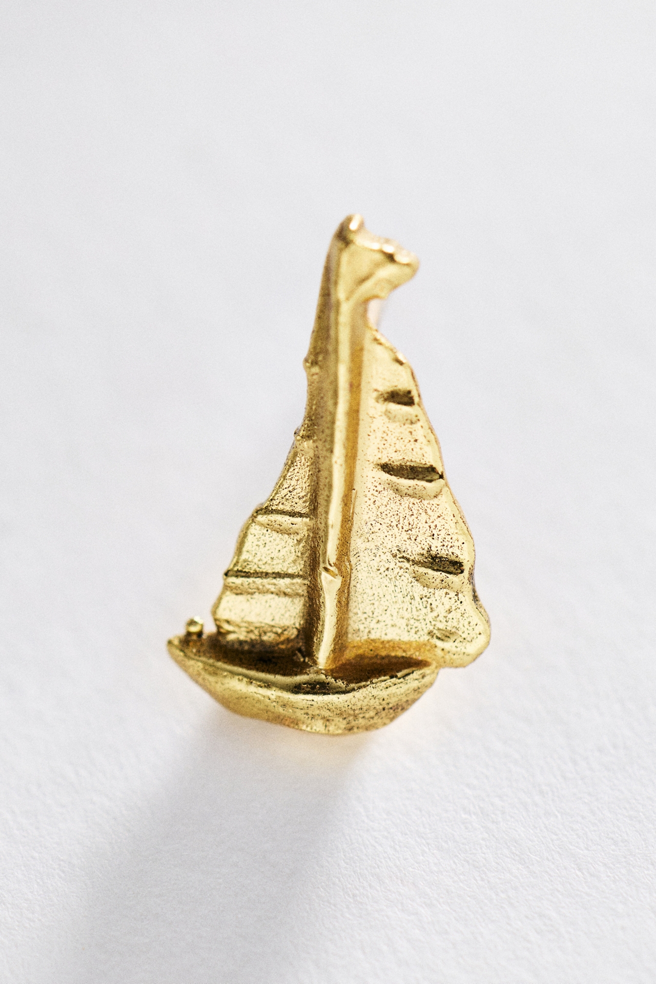ALEMAIS Calypso Boat Post Earrings