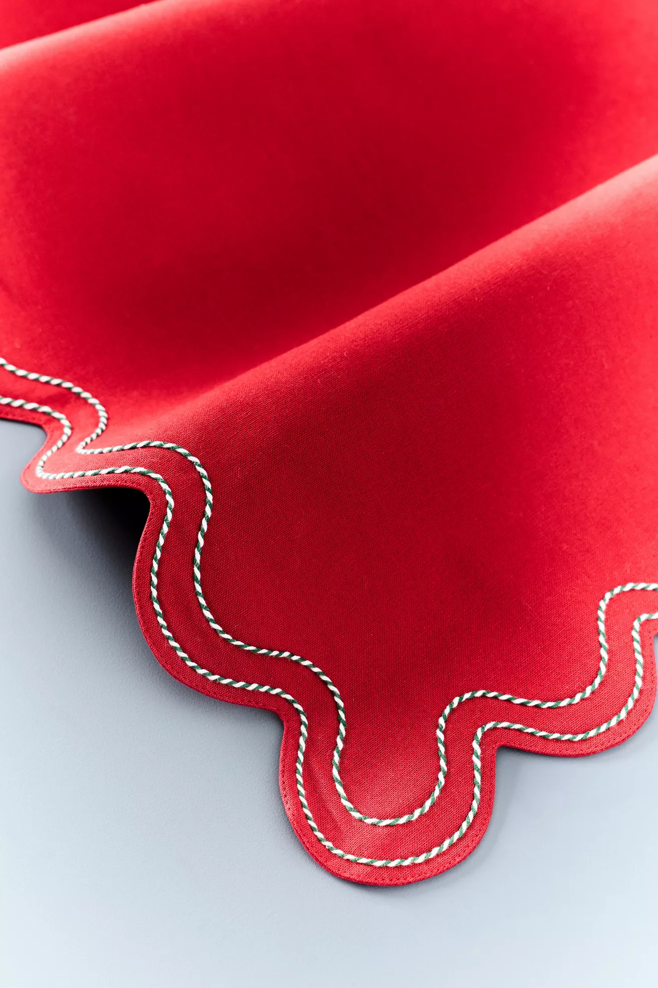 Madeline Embroidered Cotton Table Runner - thumbnail 6