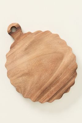 Round Scalloped Wood Cheese Board