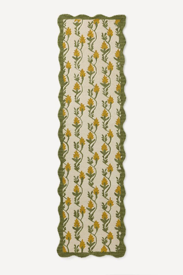Folk Flower Hand-Tufted Scallop Wool Rug #3