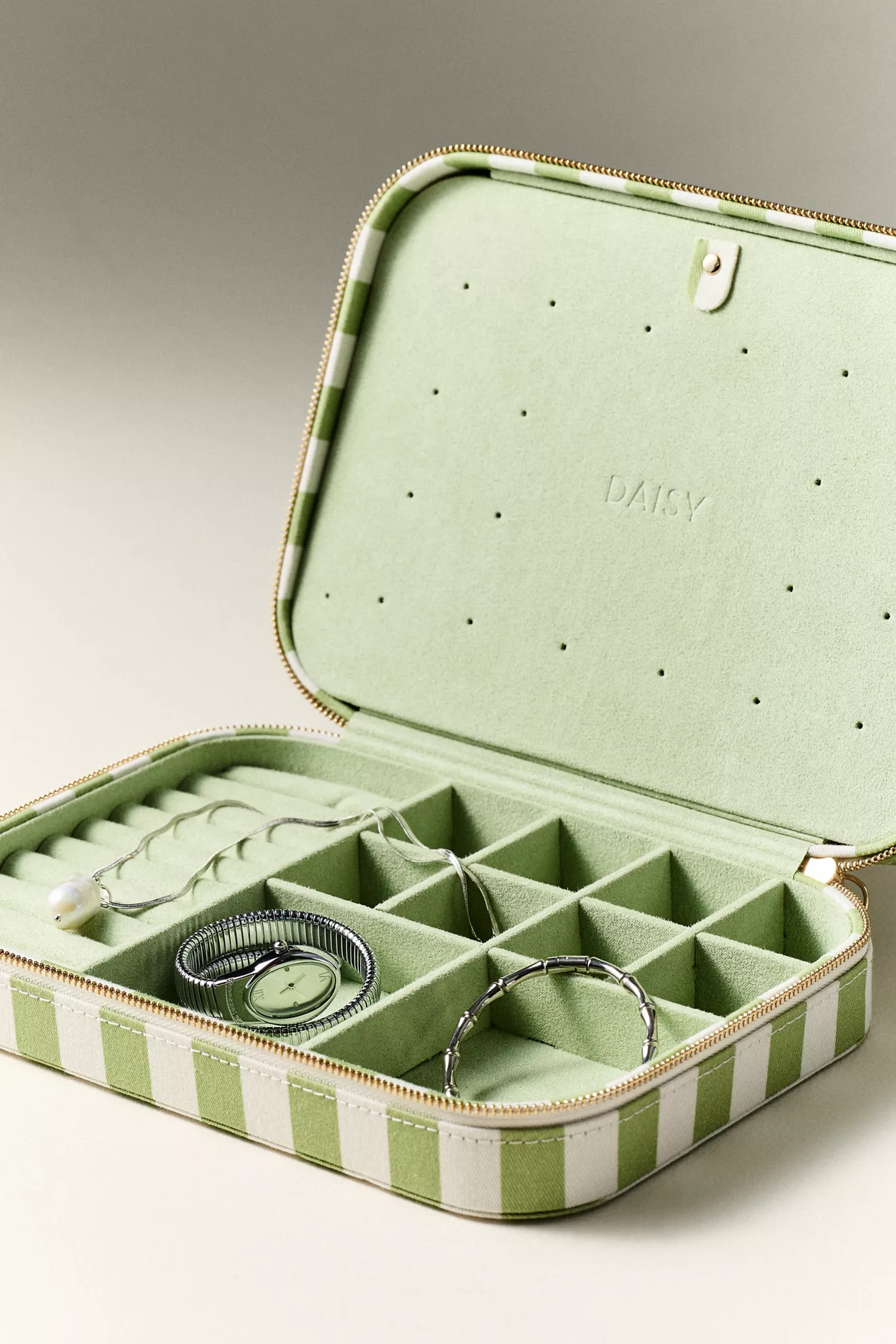 Daisy London Patterned Travel Jewelry Case - thumbnail 6