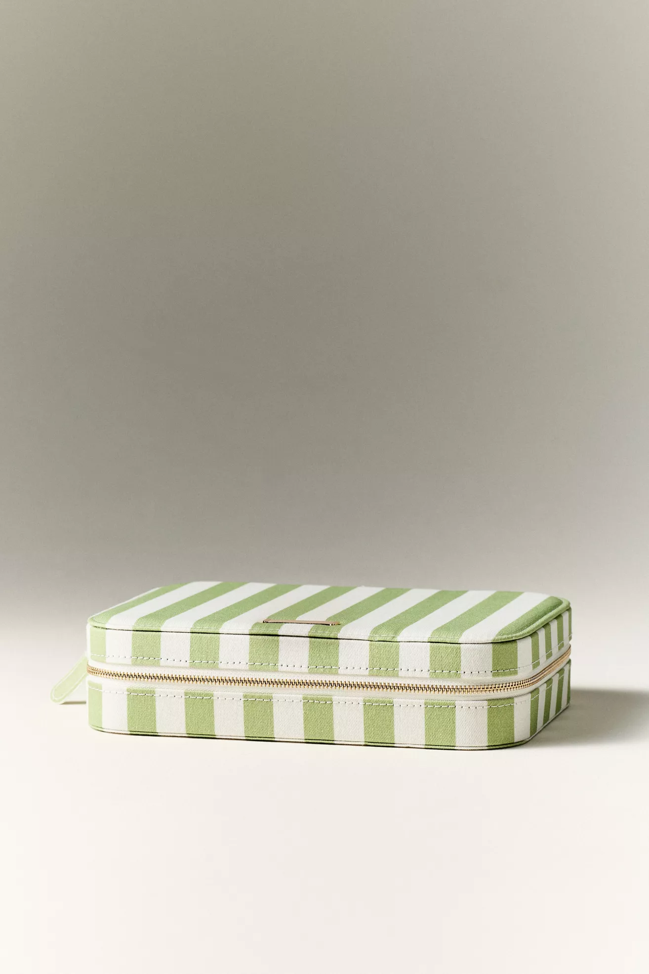 Daisy London Patterned Travel Jewelry Case - thumbnail 4
