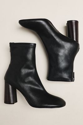 Lola Cruz Round Toe Block Heel Boots