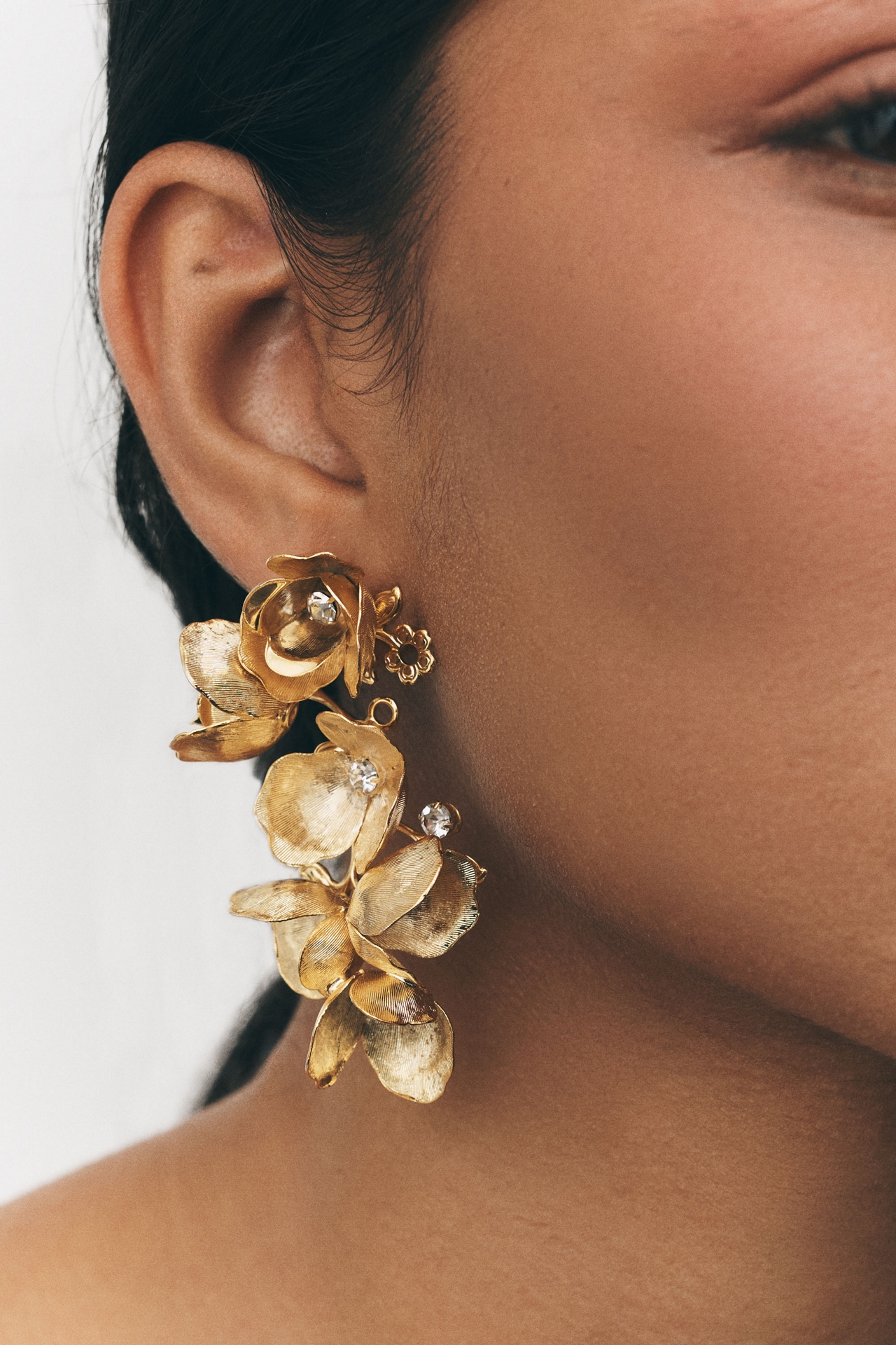 The Pink Reef Lily Drop Earrings
