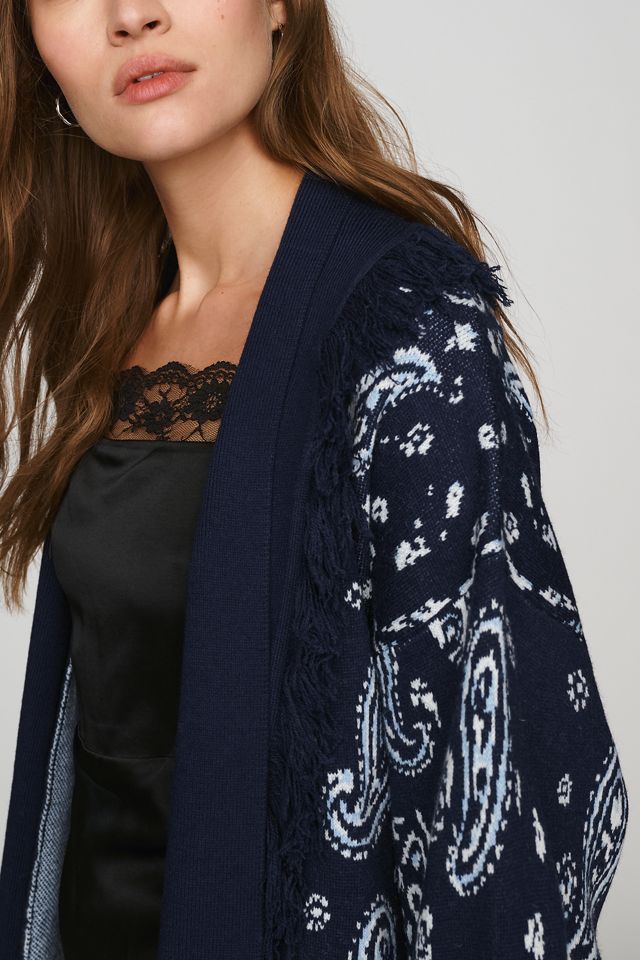 Flat White Fransen-Wickel-Strickjacke #2