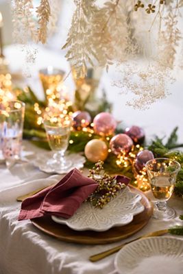 Snowflake Stoneware Dinner Plate