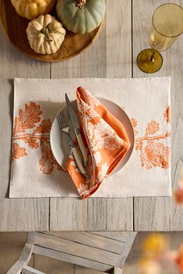Oak Vine Linen Placemat