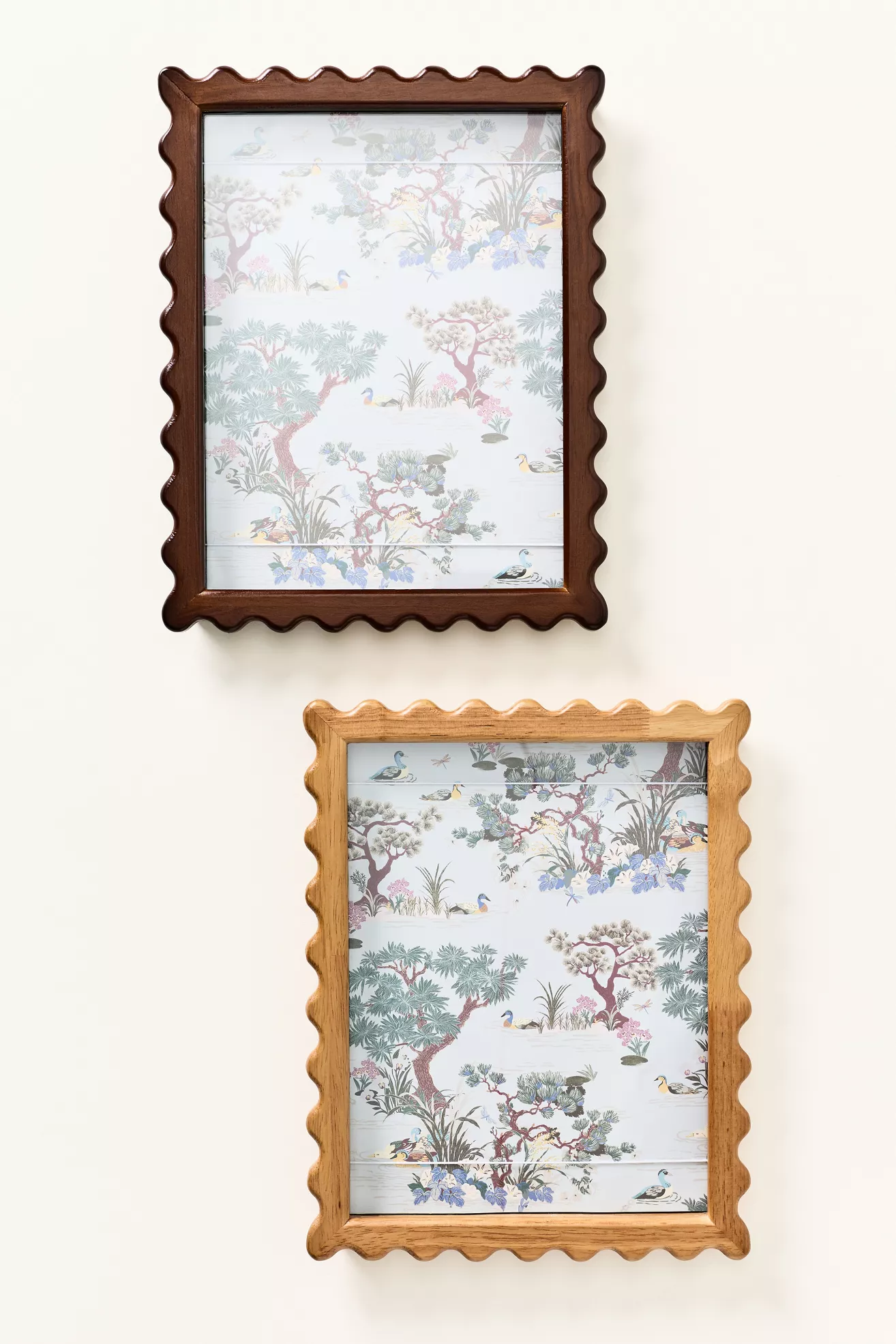 Wavy Wooden Art Frame - thumbnail 4
