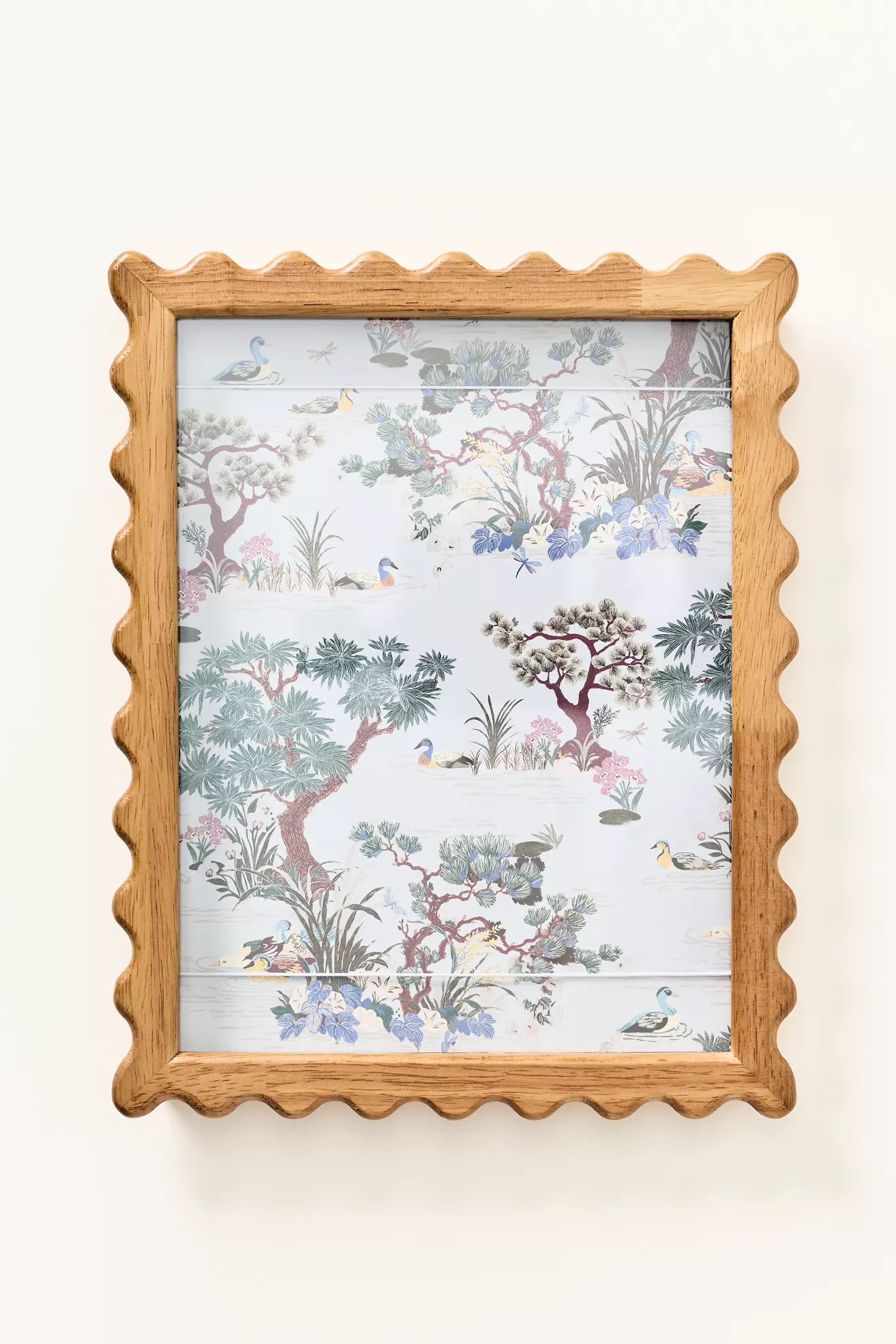 Wavy Wooden Art Frame - thumbnail 5