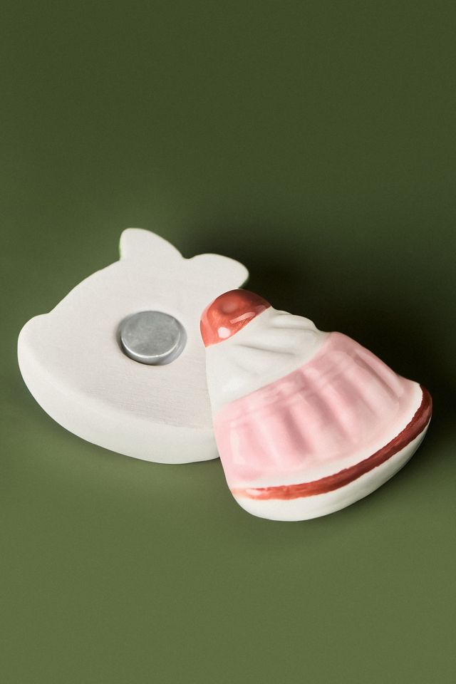 Anthropologie Cake Magnet Set #1