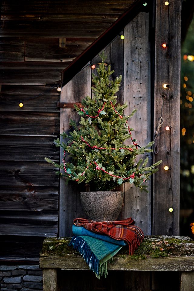 Holly Sprig Fabric Garland #4