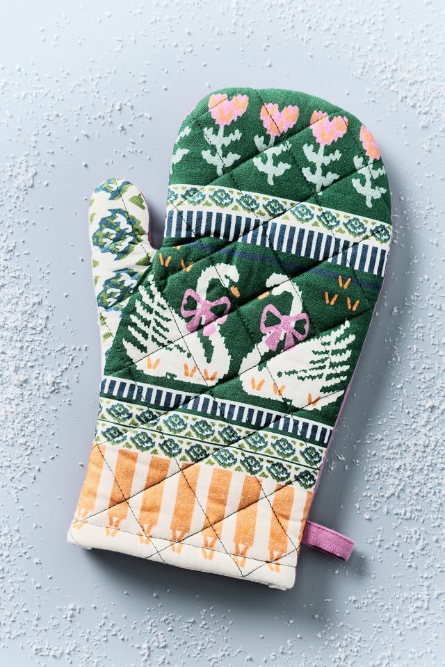 Melina Christmas Oven Mitt #1