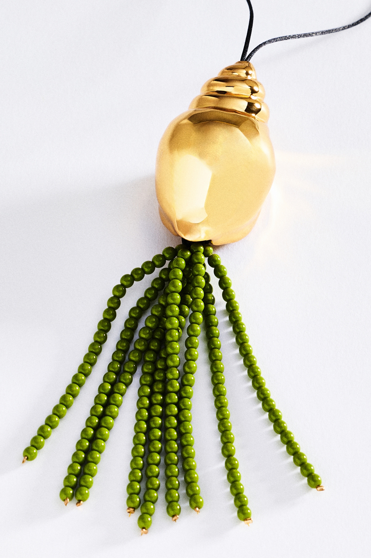 Timeless Pearly Corded Beaded Shell Pendant Necklace
