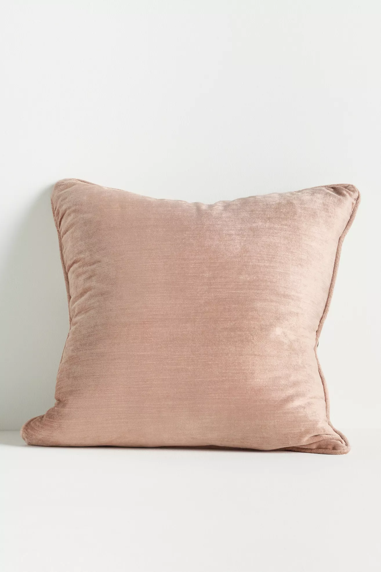 Wynnie Woven Velvet Pillow - thumbnail 3