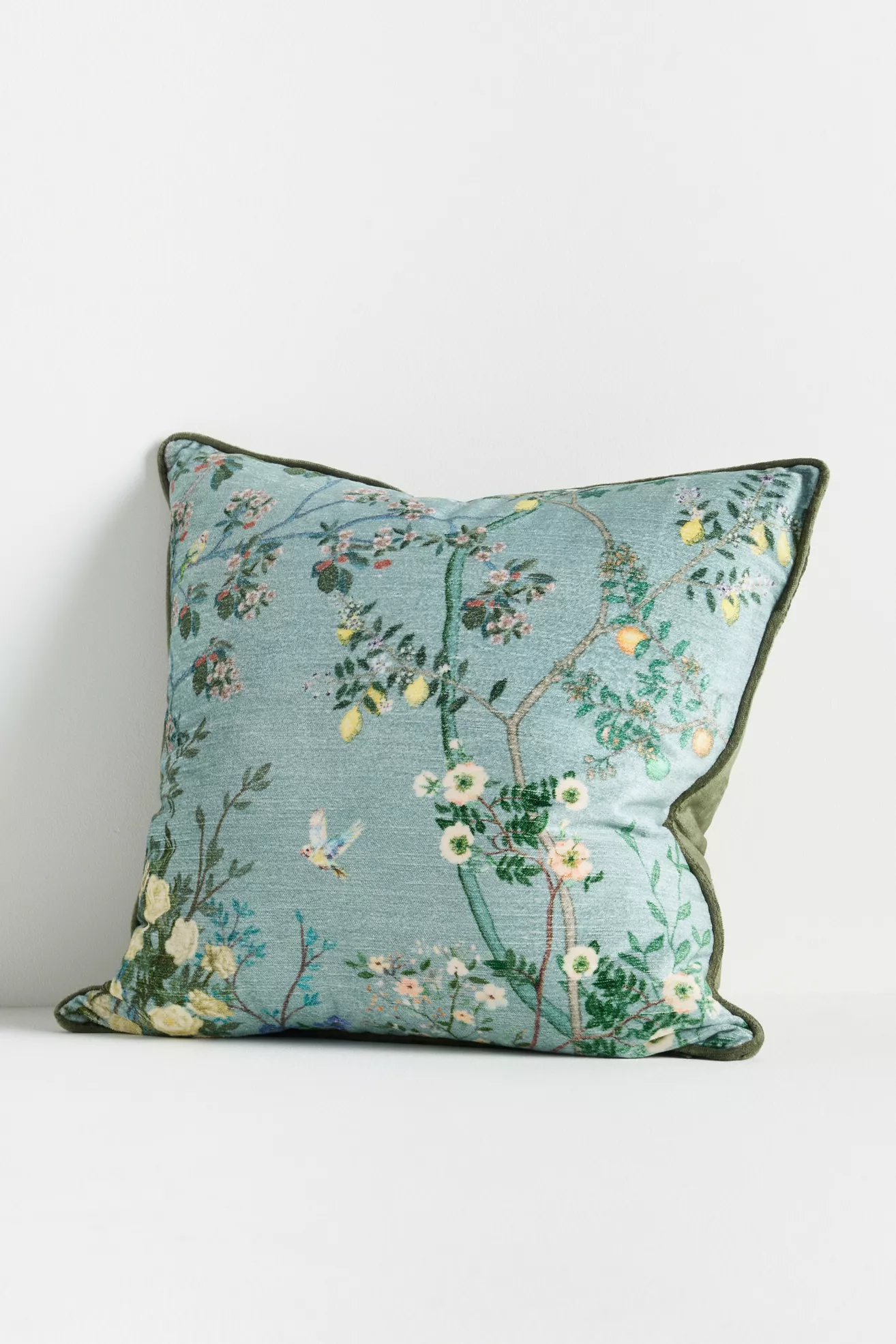 Wynnie Woven Velvet Pillow - thumbnail 5