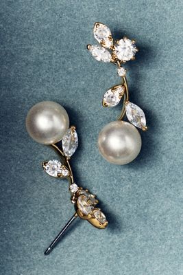 NADRI Baby's Breath Vine Earrings
