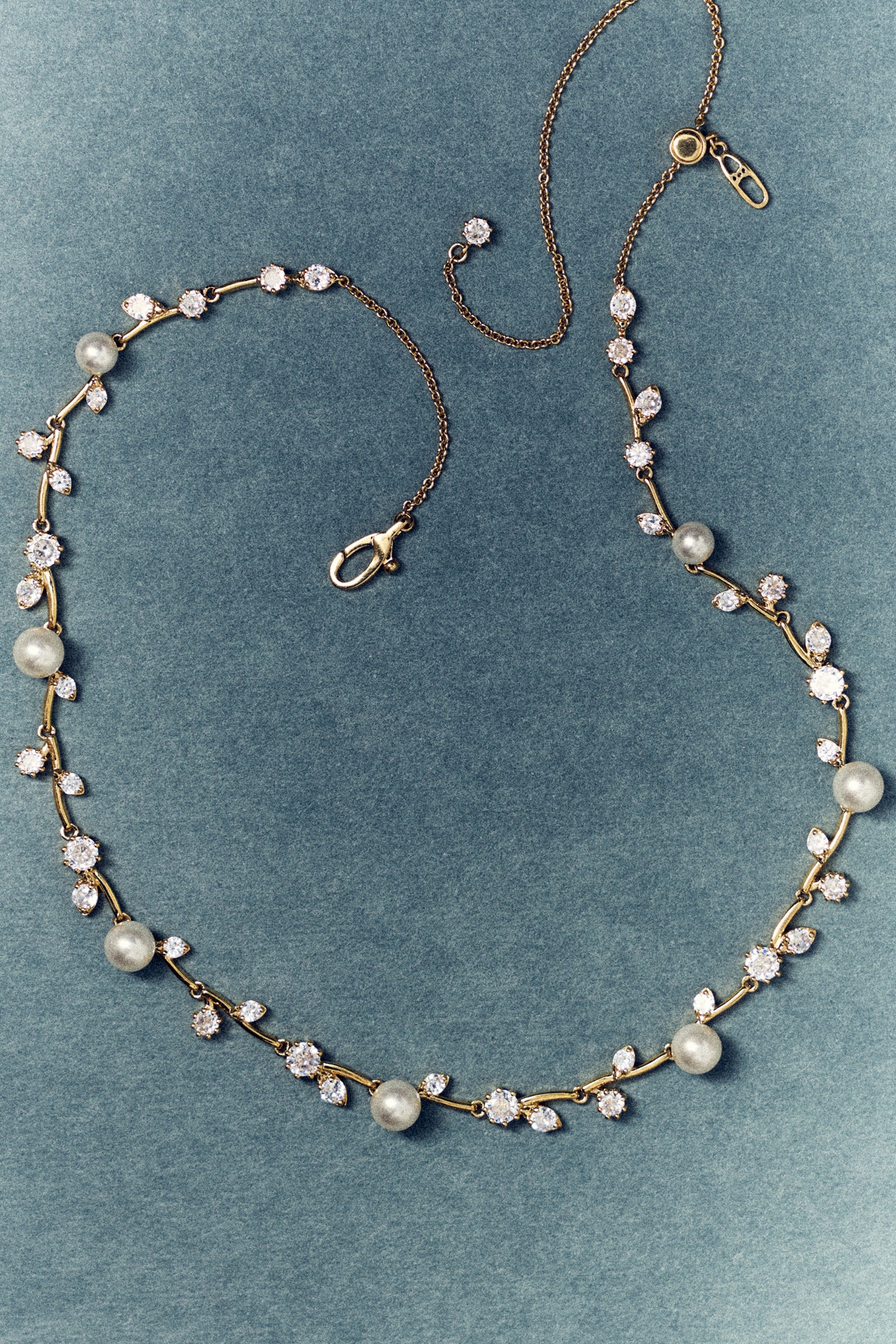 NADRI Baby's Breath Vine Necklace