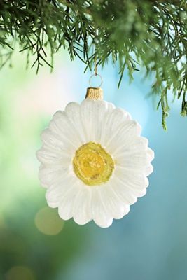 Daisy Glass Ornament