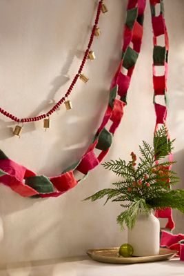 Colorful Velvet Chain Garland