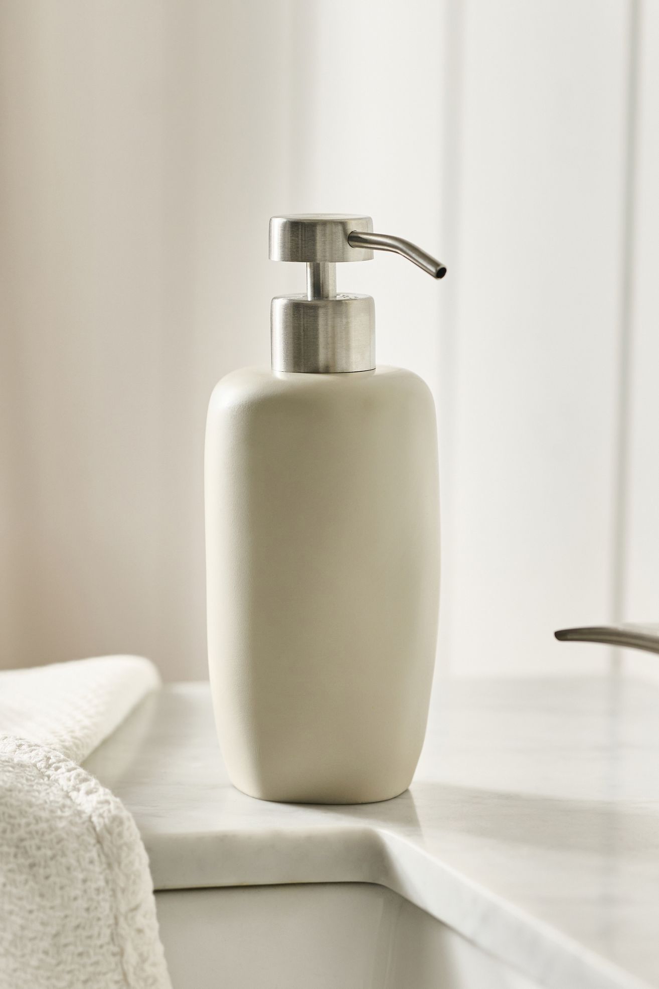 Montecito Textured Bath Dispenser - Mushroom, One Size